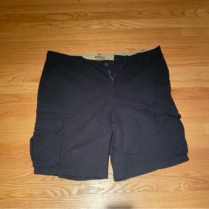 Men’s Rugged Trails Black Cargo Shorts Size 42